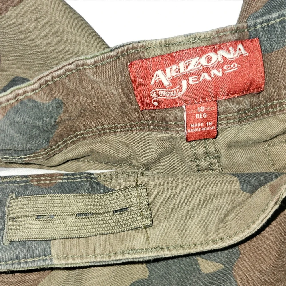 Old Navy Cargo Shorts Boys 18 Green Camo Good Woodland Utility Pockets